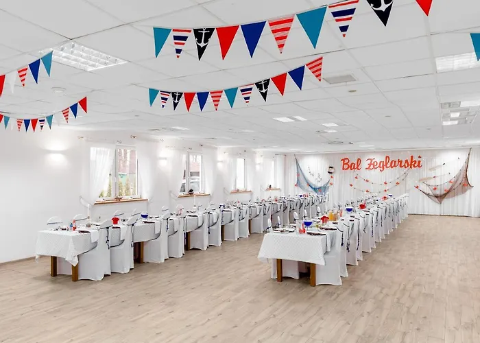 Ośrodek wypoczynkowy Plaza & *